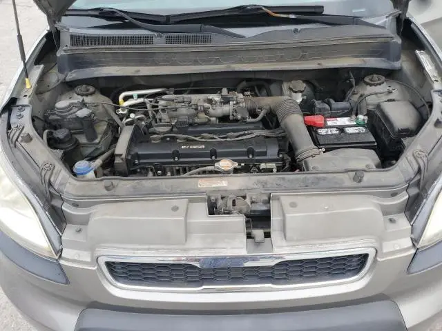 2011 KIA SOUL +  