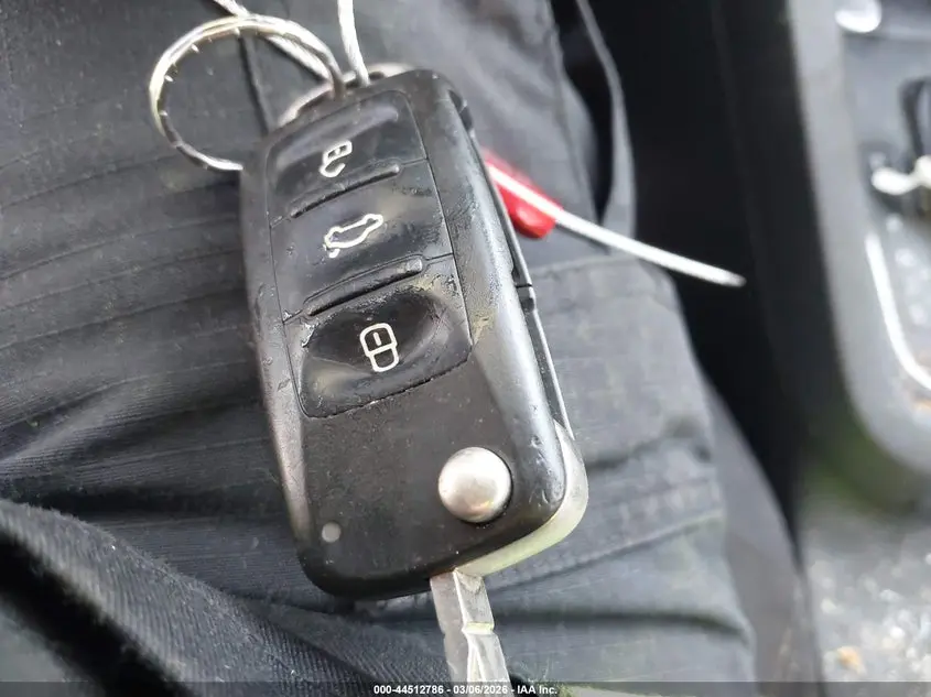 2016 VOLKSWAGEN JETTA 1.4T SE