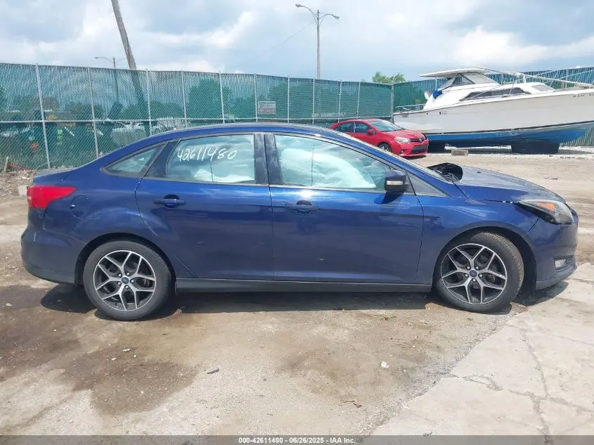 2017 FORD FOCUS SEL