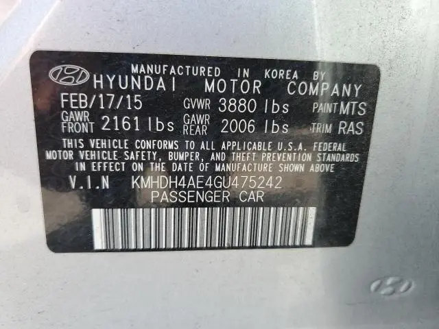 2016 HYUNDAI ELANTRA SE  