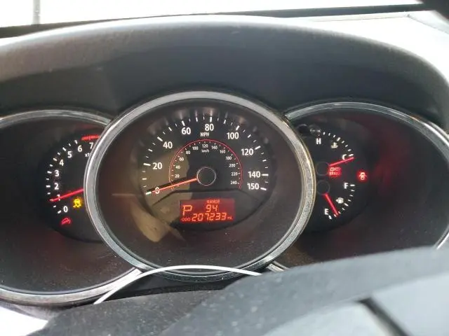 2011 KIA SORENTO BASE  