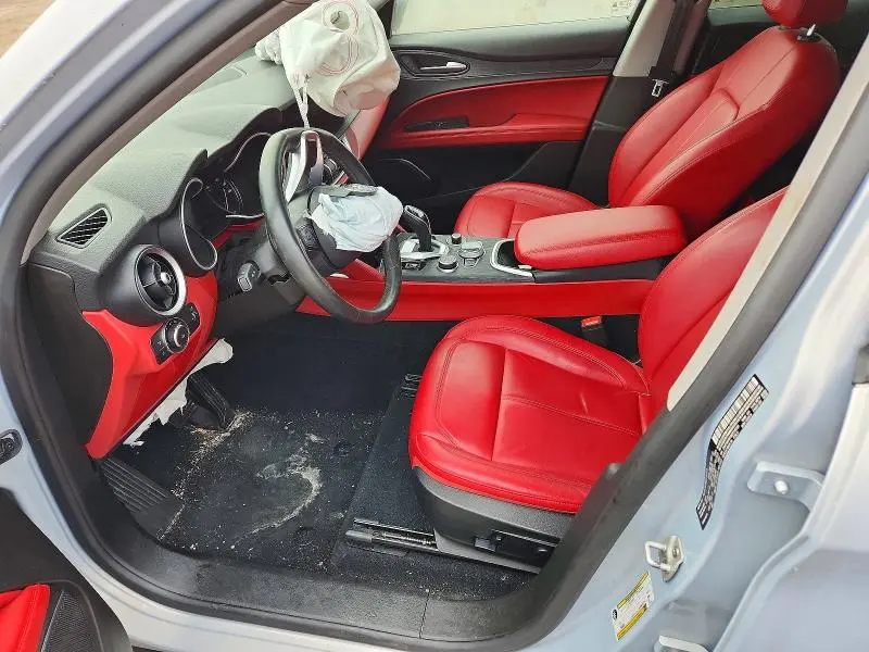 2021 ALFA ROMEO STELVIO SPORT  