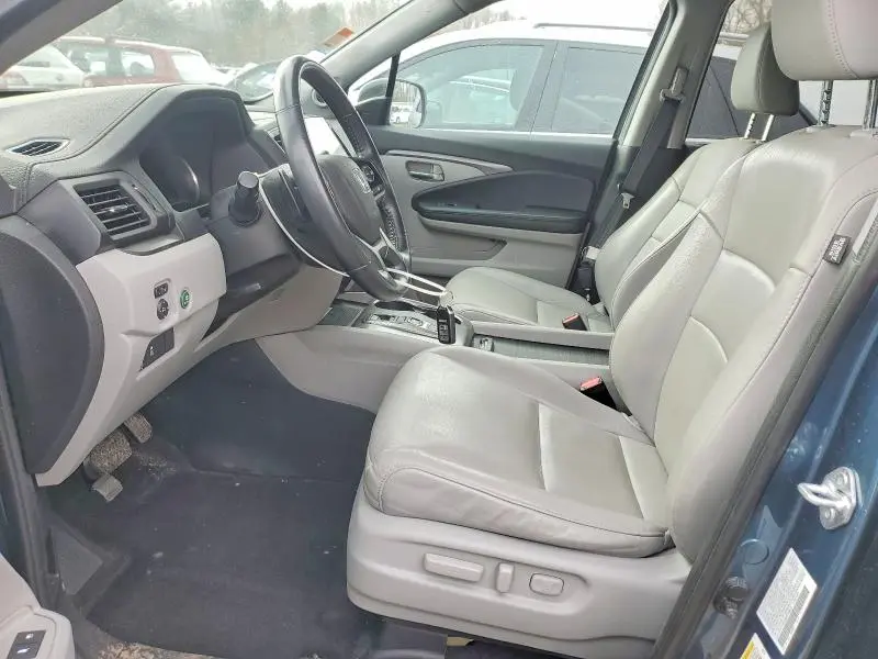 2021 HONDA PILOT SE  