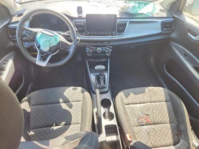 2022 KIA RIO LX  