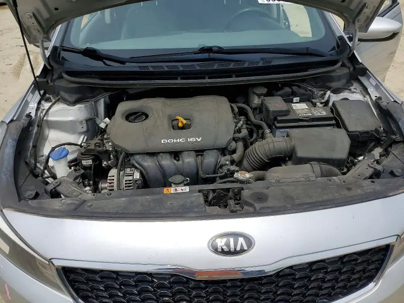 2018 KIA FORTE LX  