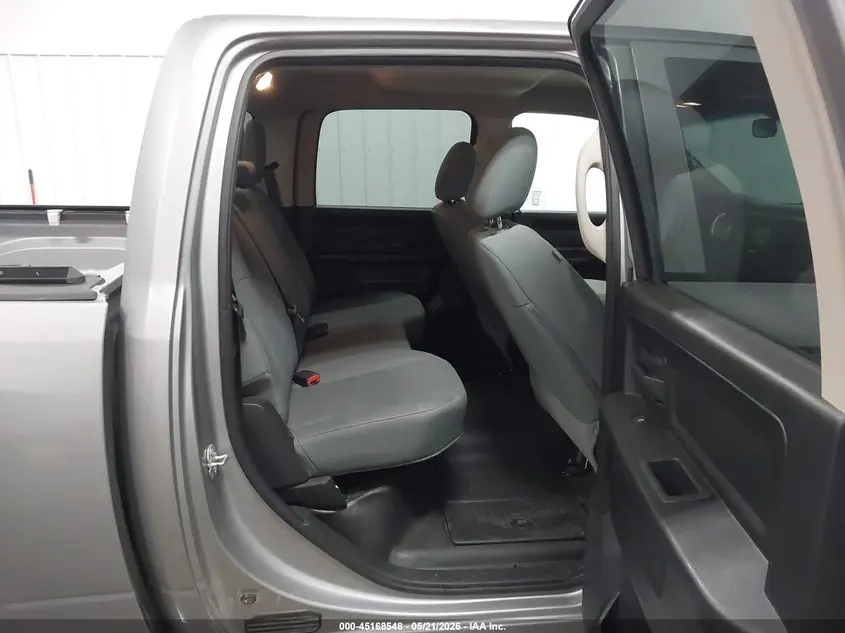 2019 RAM 1500 CLASSIC TRADESMAN  4X4 5'7 BOX