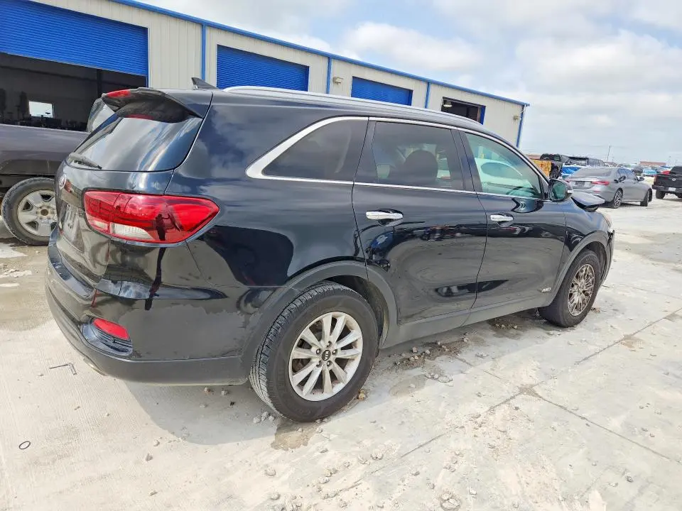 2019 KIA SORENTO LX V6  