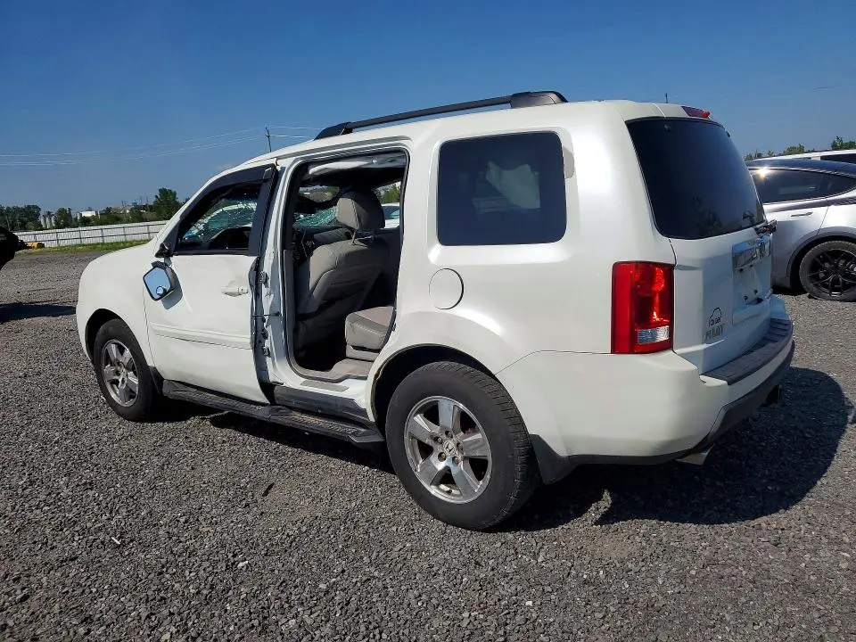 2011 HONDA PILOT EX  