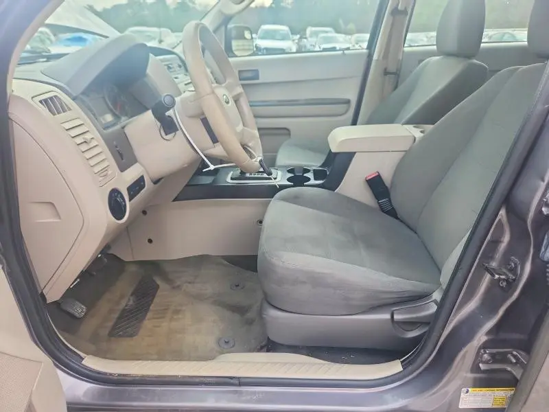 2012 FORD ESCAPE XLS  