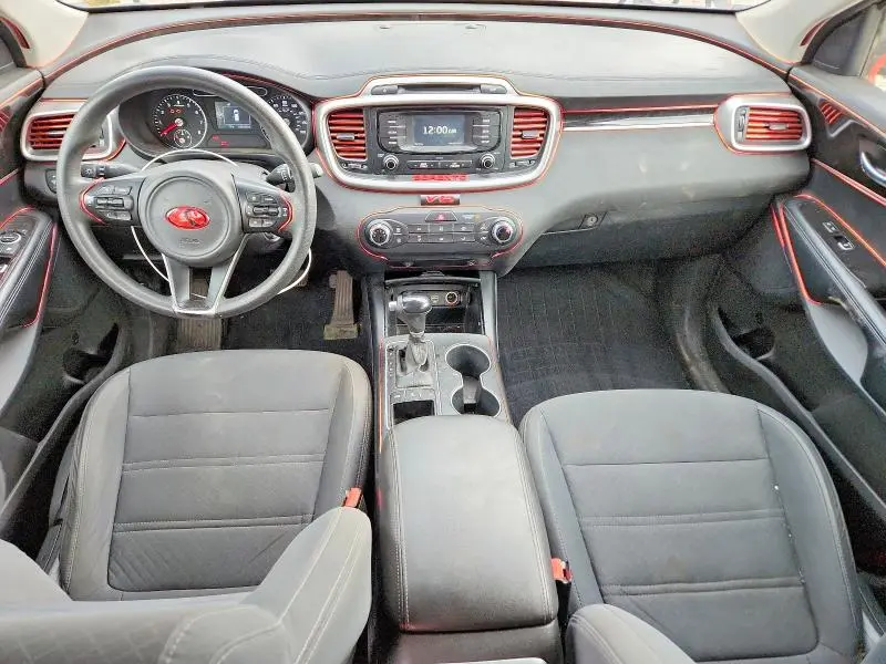 2016 KIA SORENTO LX V6  