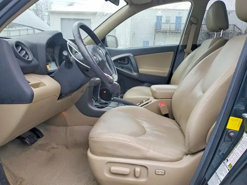 2011 TOYOTA RAV4 LIMITED  