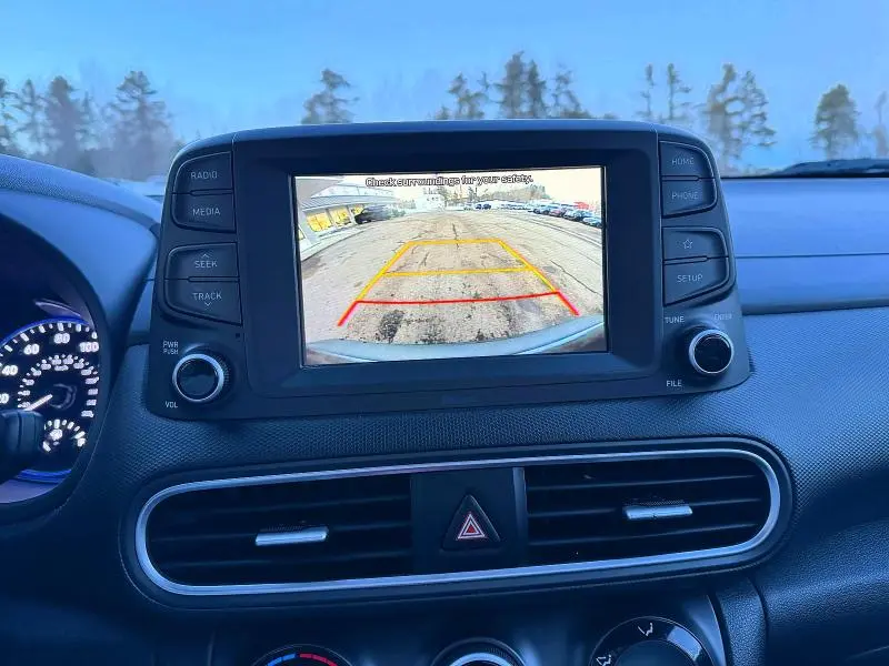 2019 HYUNDAI KONA SE  