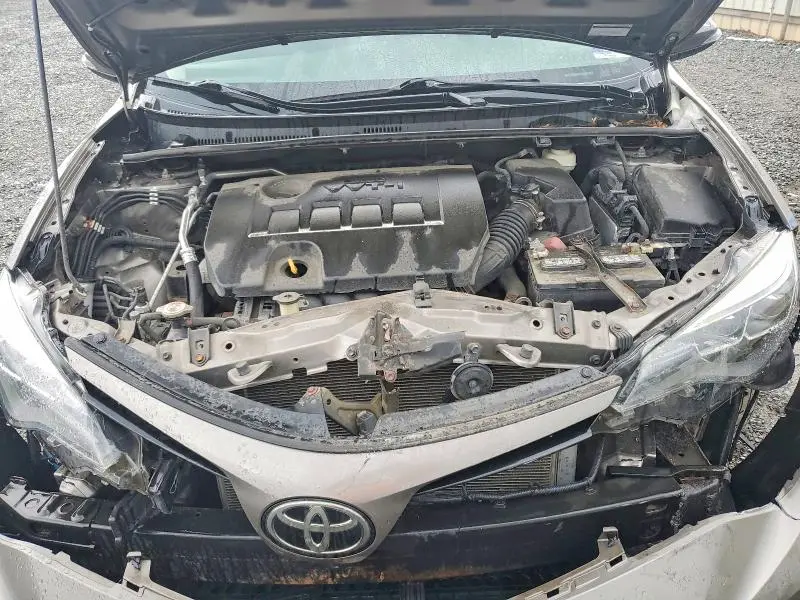 2017 TOYOTA COROLLA SE  