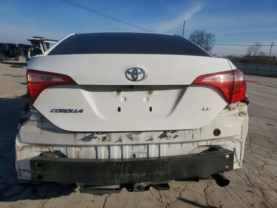 2018 TOYOTA COROLLA L  