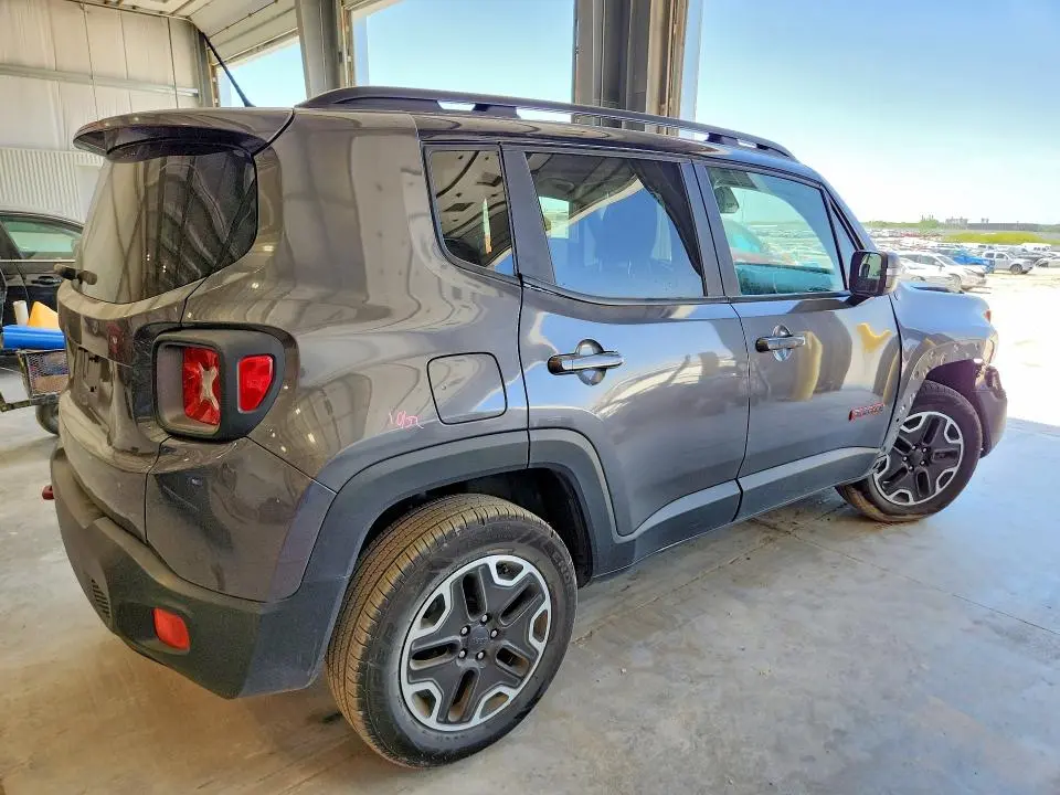 2017 JEEP RENEGADE TRAILHAWK  