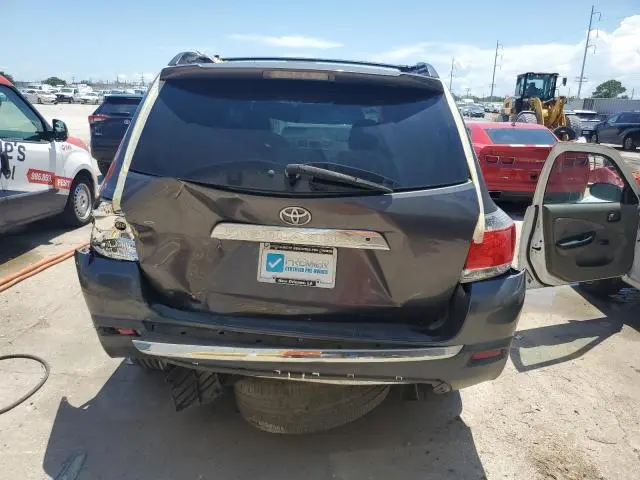2013 TOYOTA HIGHLANDER BASE  