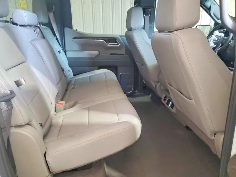2026 GMC SIERRA K1500 SLT  
