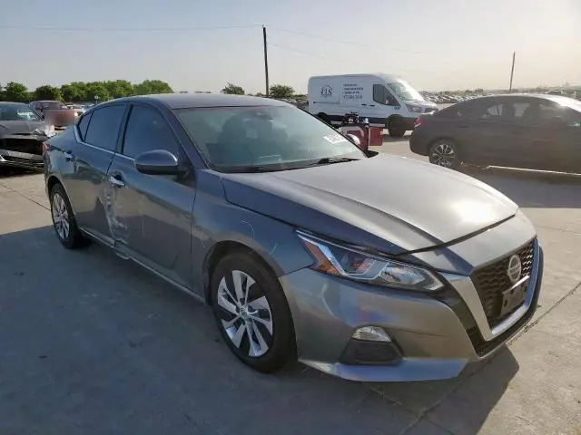 2021 NISSAN ALTIMA S  