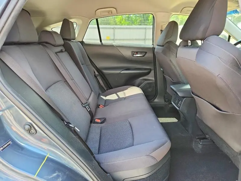 2021 TOYOTA VENZA LE  