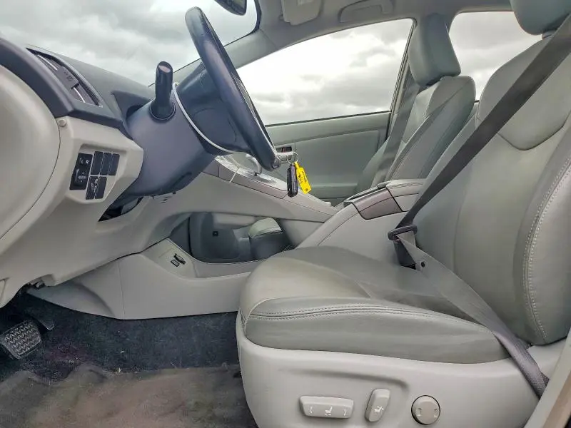 2015 TOYOTA PRIUS FOUR  