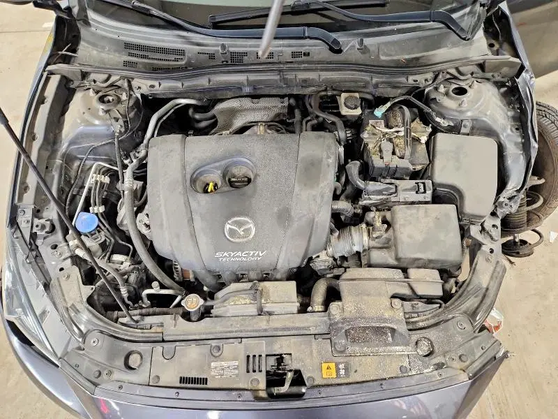 2016 MAZDA 3 TOURING  