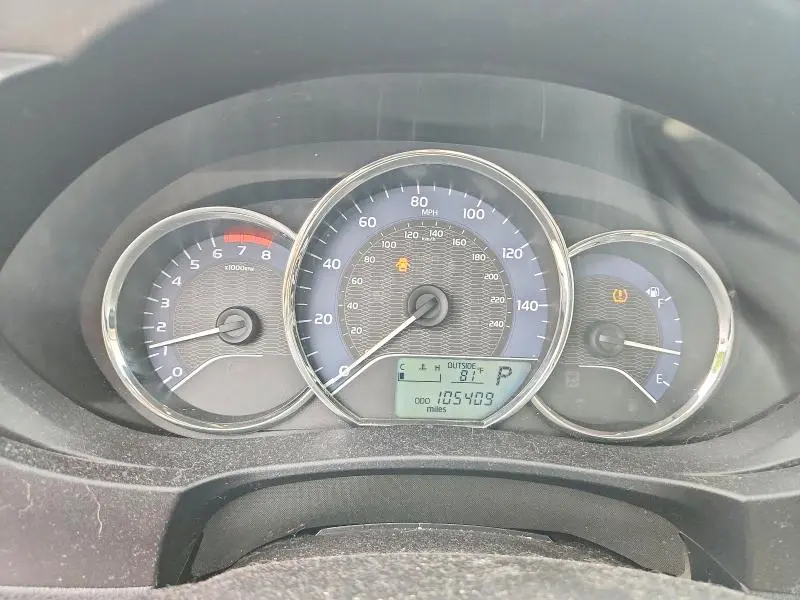 2014 TOYOTA COROLLA LE  