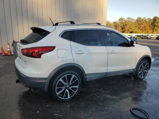 2017 NISSAN ROGUE SPORT S  