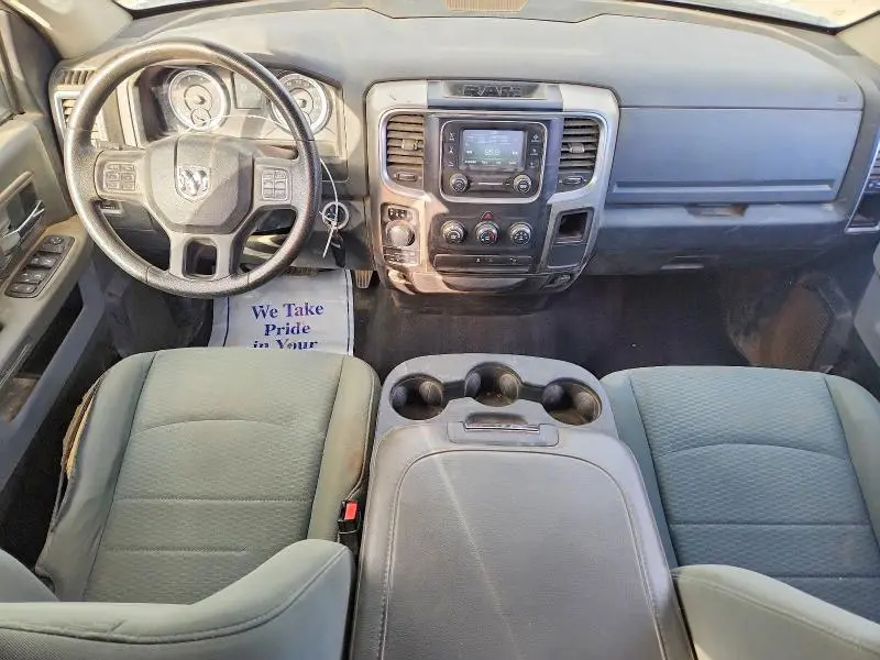 2015 RAM 1500 SLT  