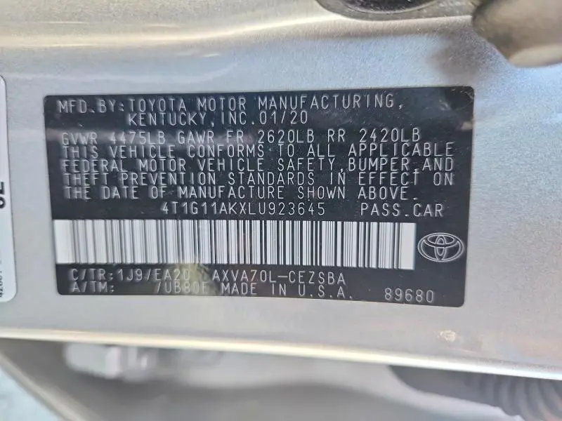 2020 TOYOTA CAMRY SE  