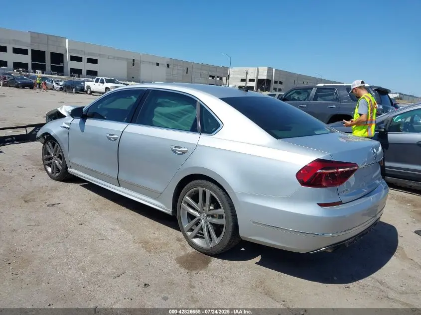 2017 VOLKSWAGEN PASSAT 1.8T R-LINE