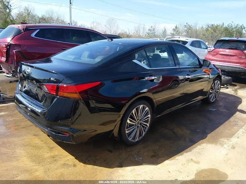 2023 NISSAN ALTIMA SL FWD