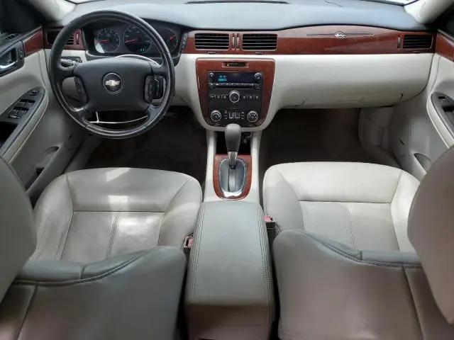 2010 CHEVROLET IMPALA LT  