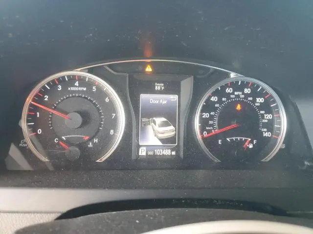 2015 TOYOTA CAMRY LE  