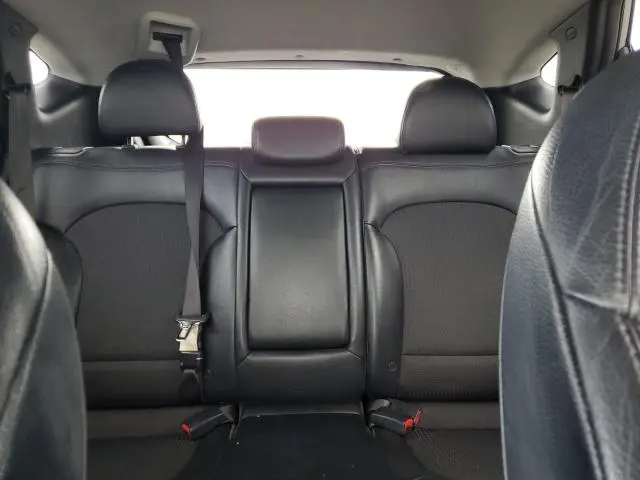 2011 HYUNDAI TUCSON GLS  