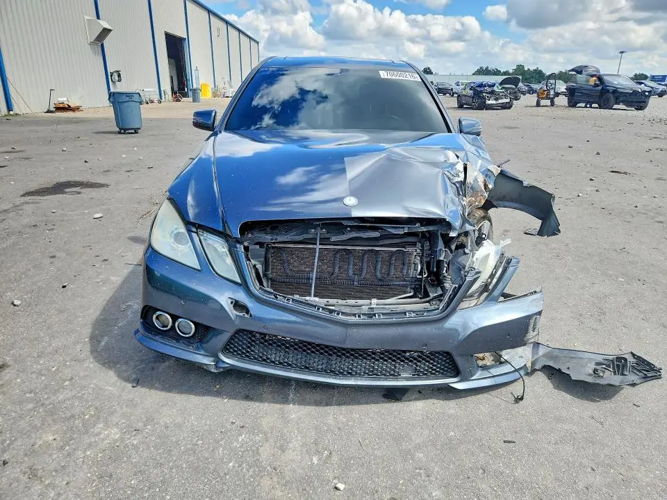 2010 MERCEDES-BENZ E 350  