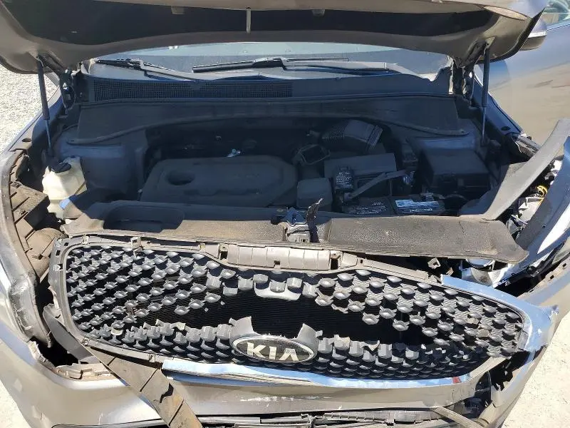 2016 KIA SORENTO LX  