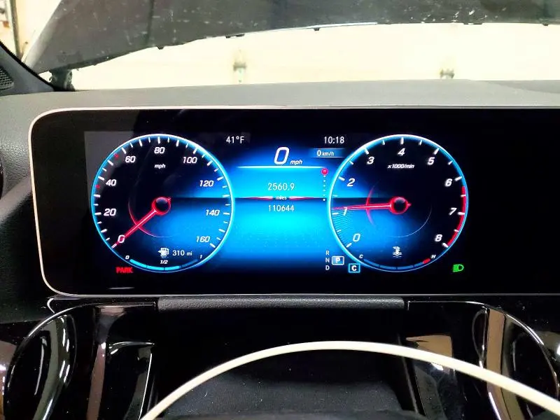 2021 MERCEDES-BENZ GLA 250 4MATIC  