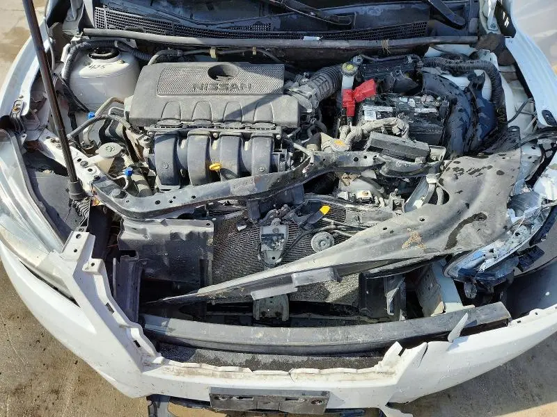 2015 NISSAN SENTRA SV  