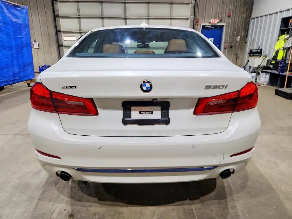 2020 BMW 530 XI  