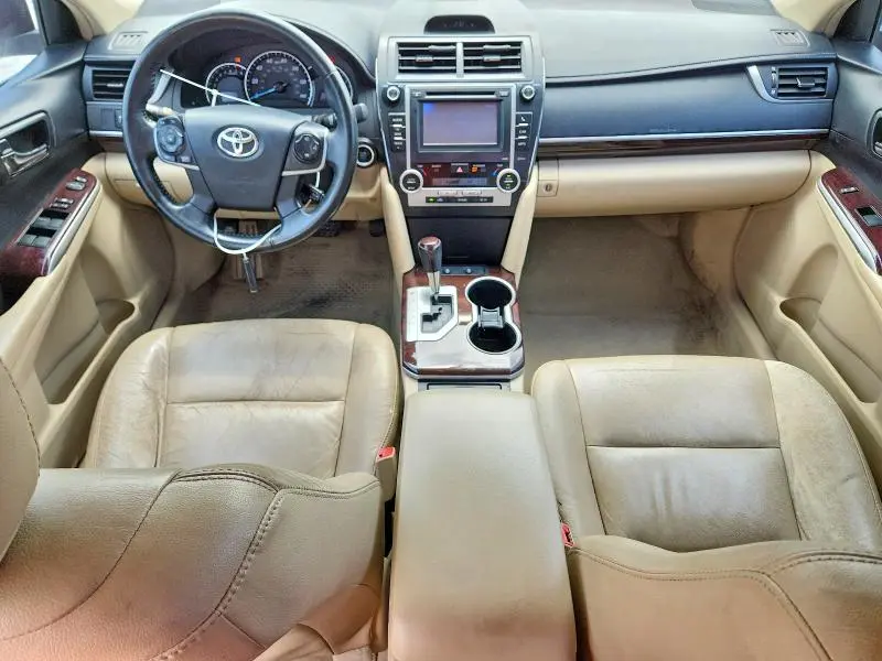 2013 TOYOTA CAMRY XLE  