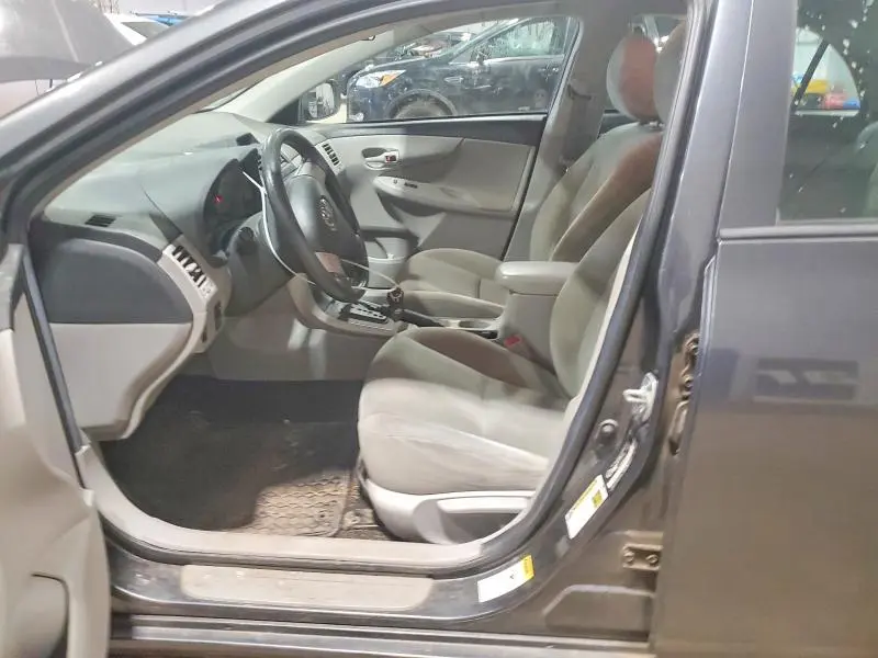 2013 TOYOTA COROLLA L  