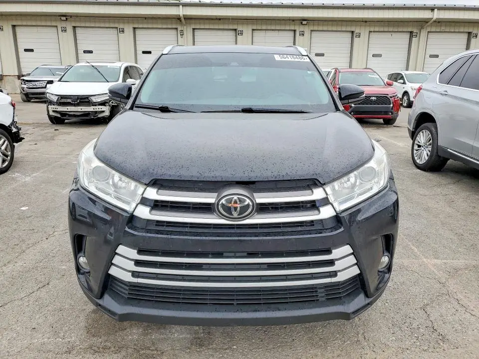 2019 TOYOTA HIGHLANDER XLE  