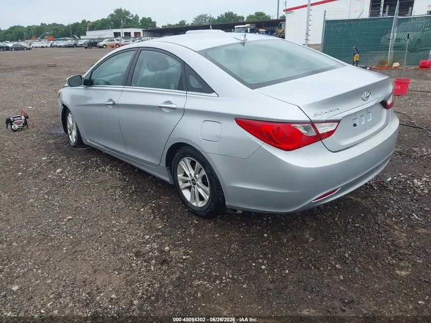 2012 HYUNDAI SONATA GLS