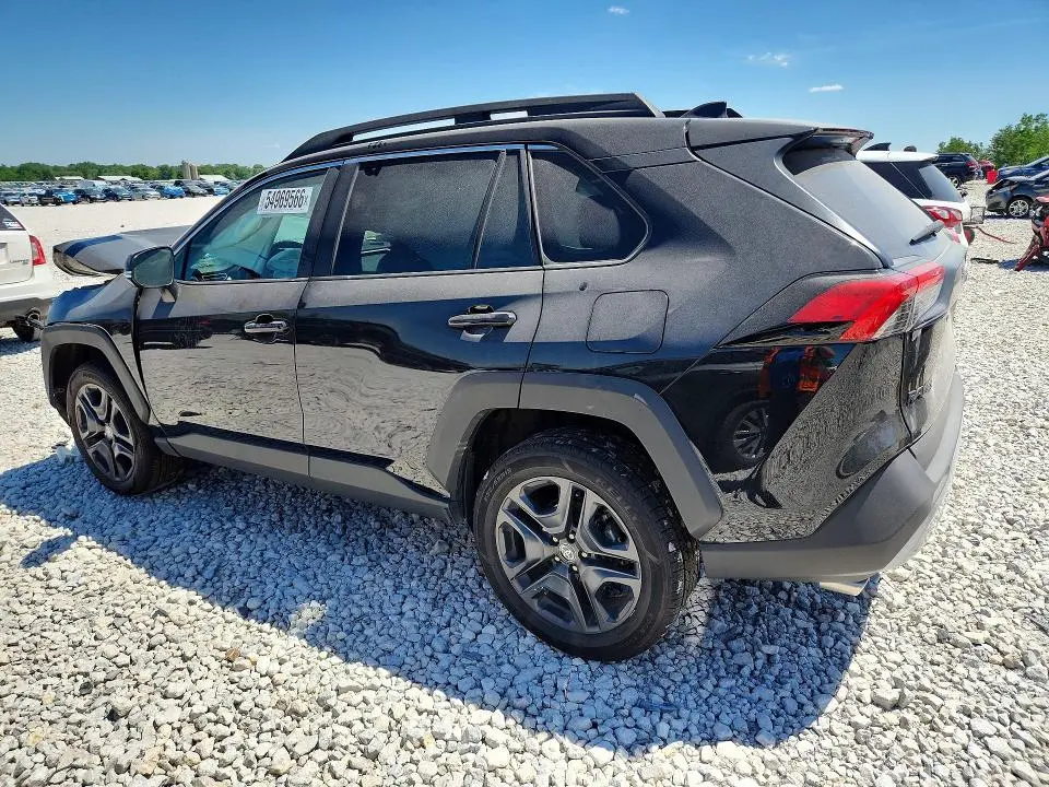2024 TOYOTA RAV4 ADVENTURE  