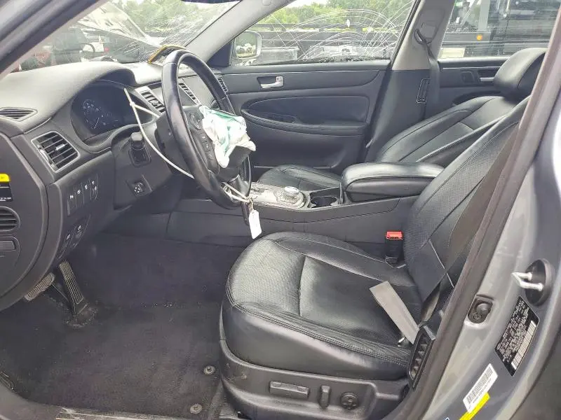 2014 HYUNDAI GENESIS   