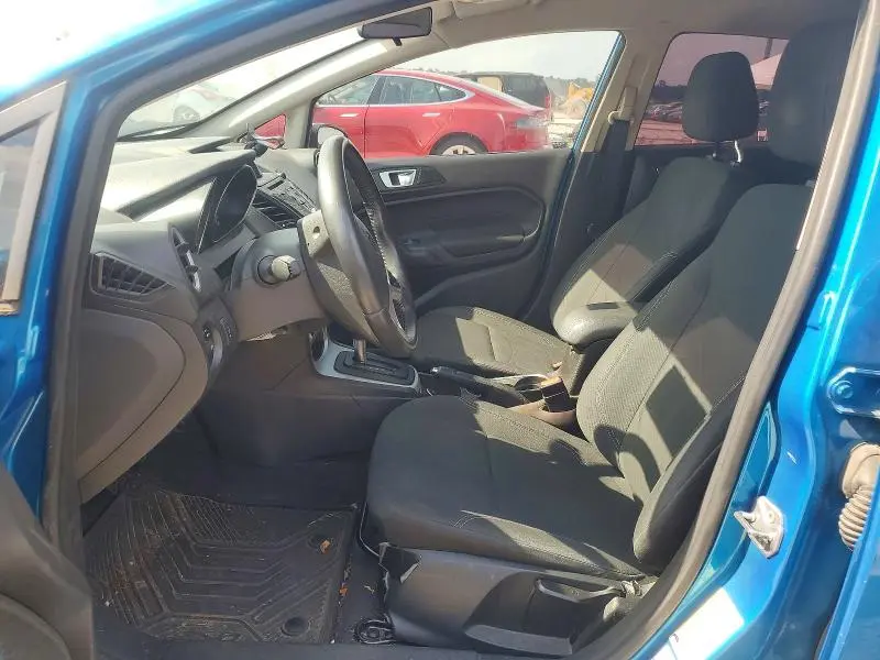 2016 FORD FIESTA SE  