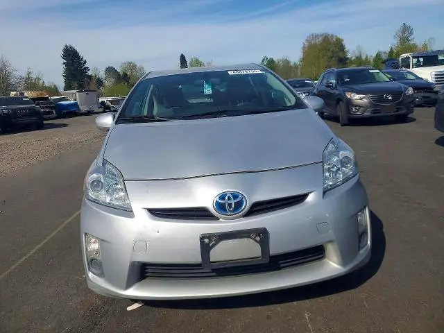 2010 TOYOTA PRIUS II  