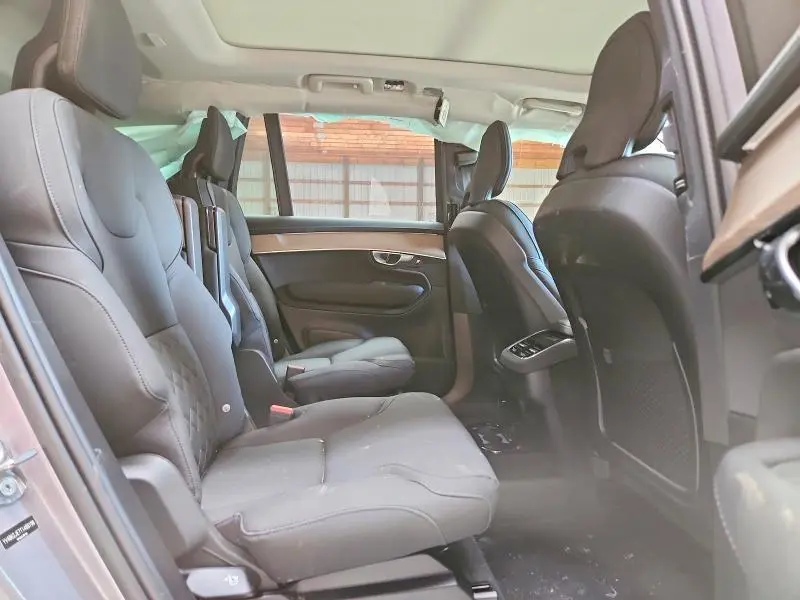 2026 VOLVO XC90 PLUS  