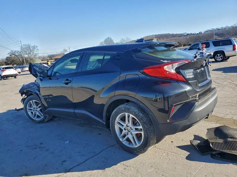 2021 TOYOTA C-HR XLE  