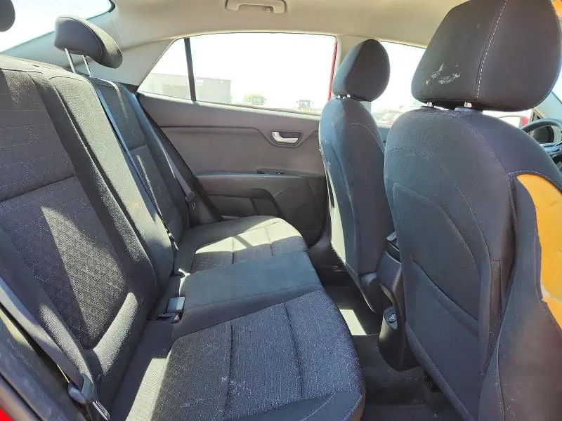 2022 KIA RIO S  
